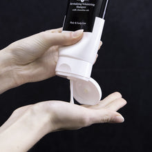 Load image into Gallery viewer, Revitalizing Volumizing Shampoo with Camellia Oil