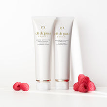 Load image into Gallery viewer, Clé de Peau Beauté Clarifying Cleansing Foam