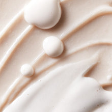 Load image into Gallery viewer, Clé de Peau Beauté Softening Cleansing Foam
