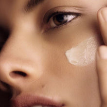 Load image into Gallery viewer, Shiseido Benefiance Overnight Wrinkle Resisting Cream
